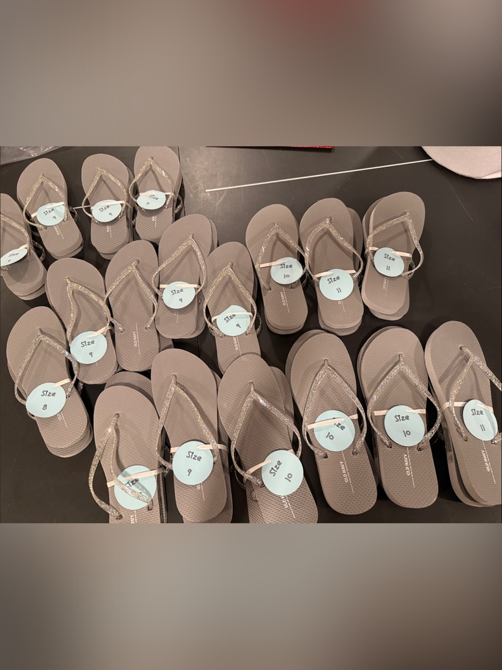 16 pairs of Old Navy Flip Flops